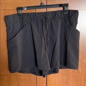 All in motion - athletic shorts